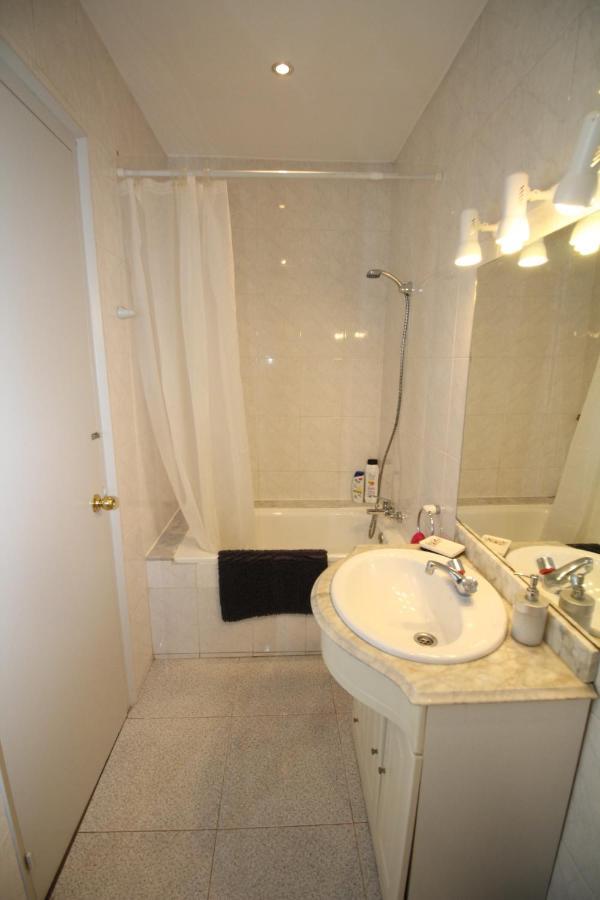 Rooms Aribau Барселона Экстерьер фото