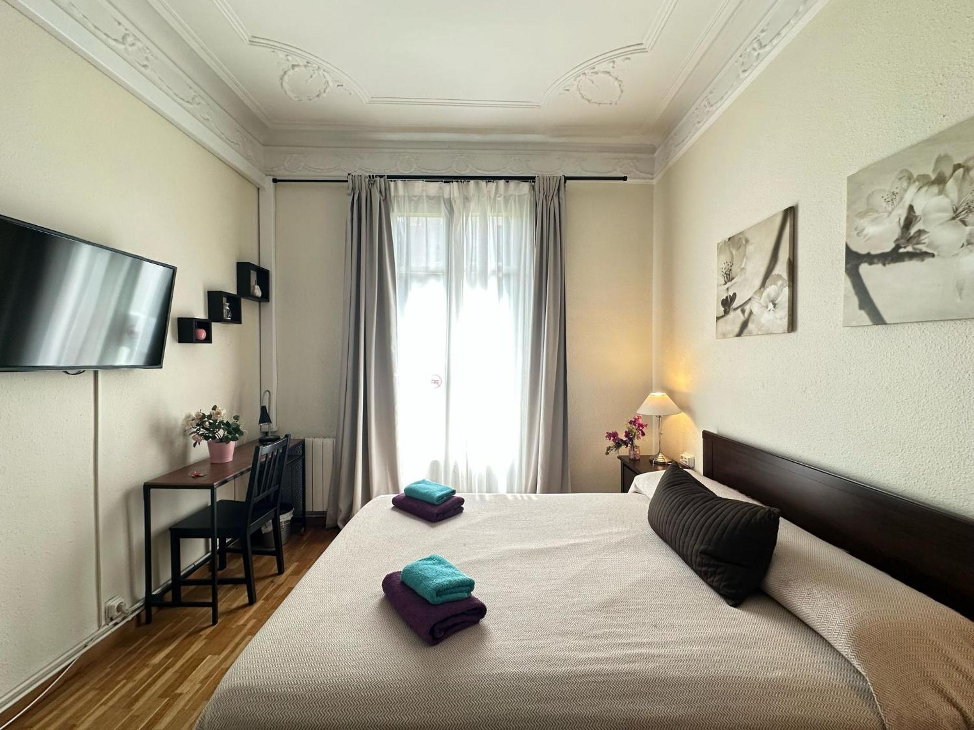 Rooms Aribau Барселона Экстерьер фото